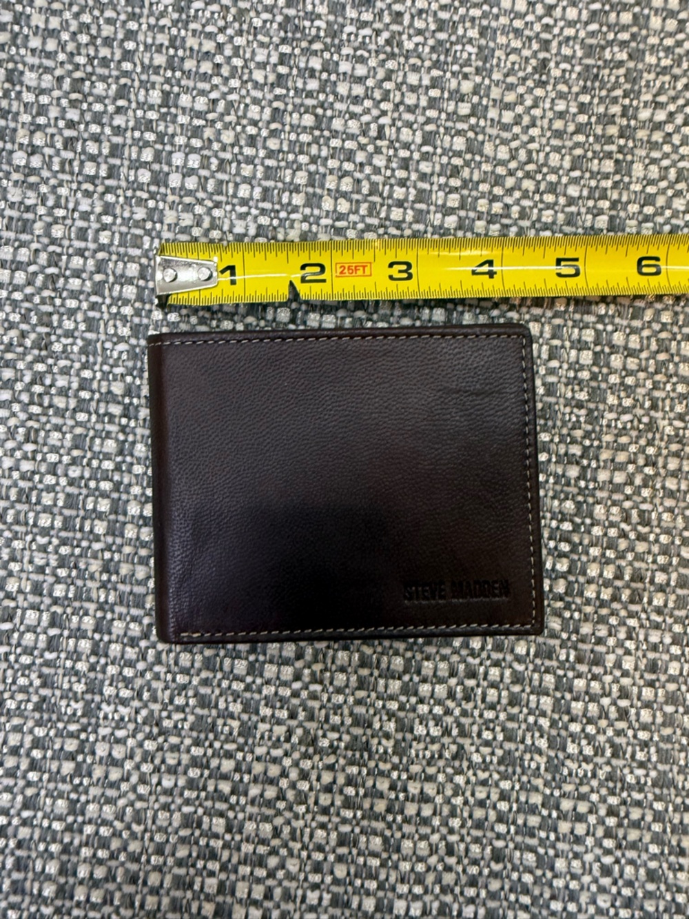 Steve Madden Brown Genuine Leather Passcase Wallet. RFID Protection. NWOT - Picture 7 of 8